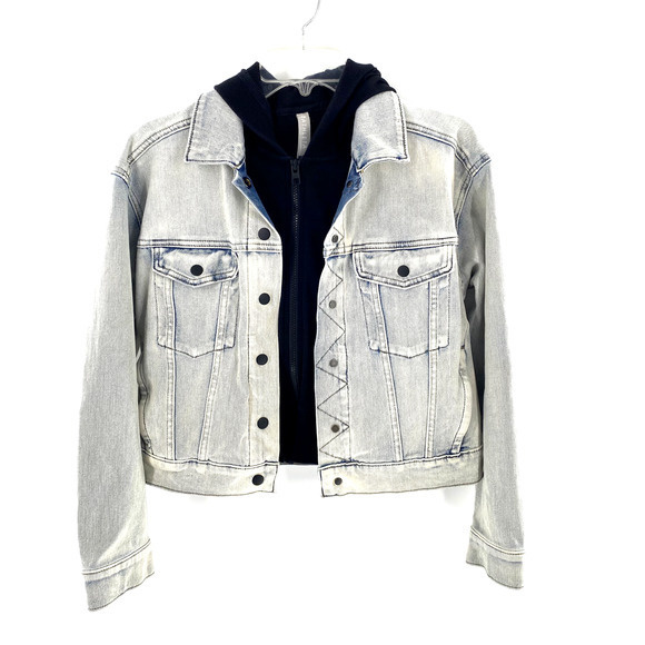 Athleta Double Time Denim Jacket Hooded Vest Combo Womens Sz S Acid Wash/Black - Picture 11 of 16
